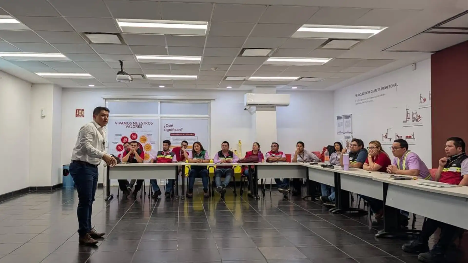 Conferencias & Team Building