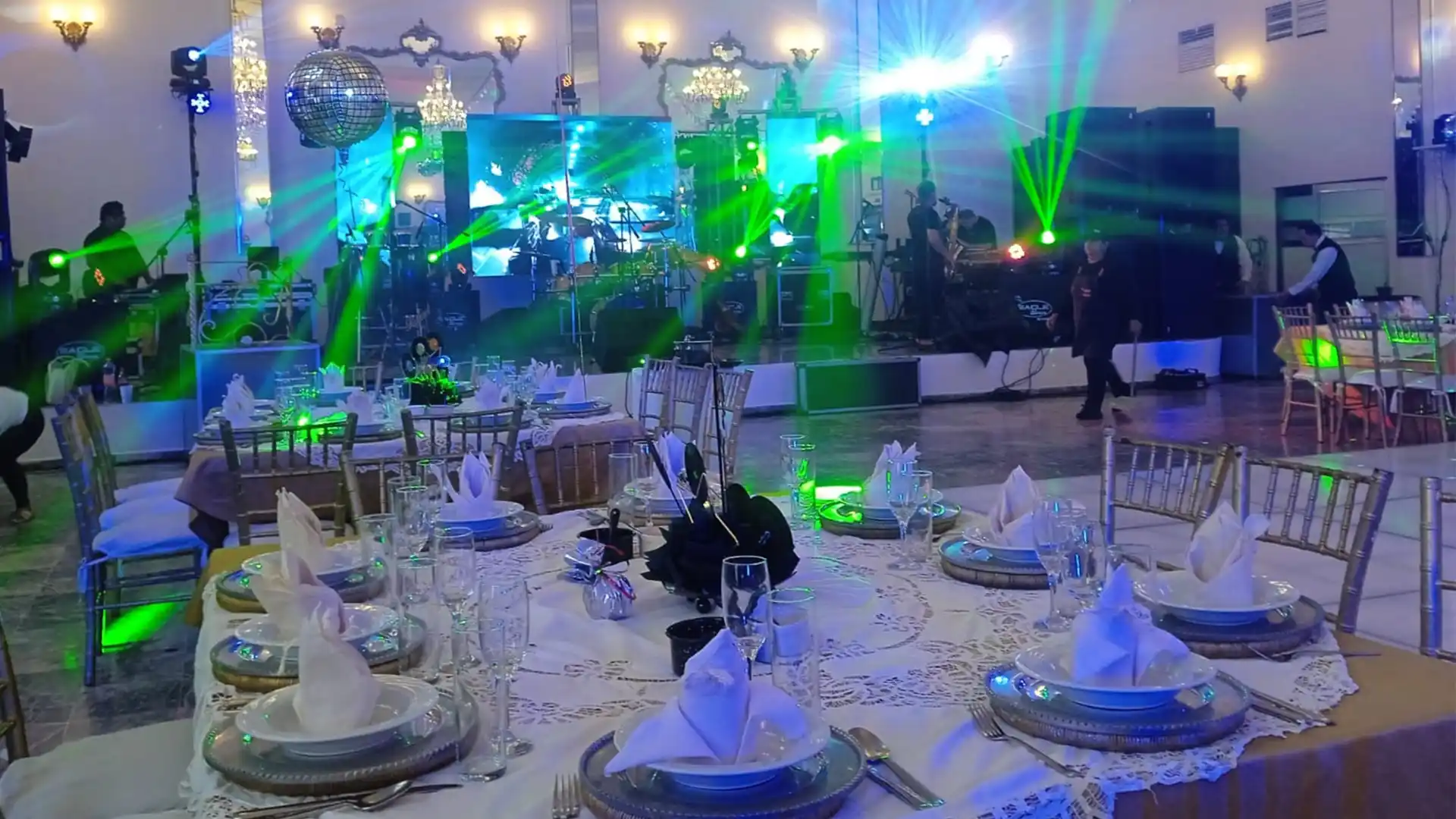 Renta & Servicios para Eventos